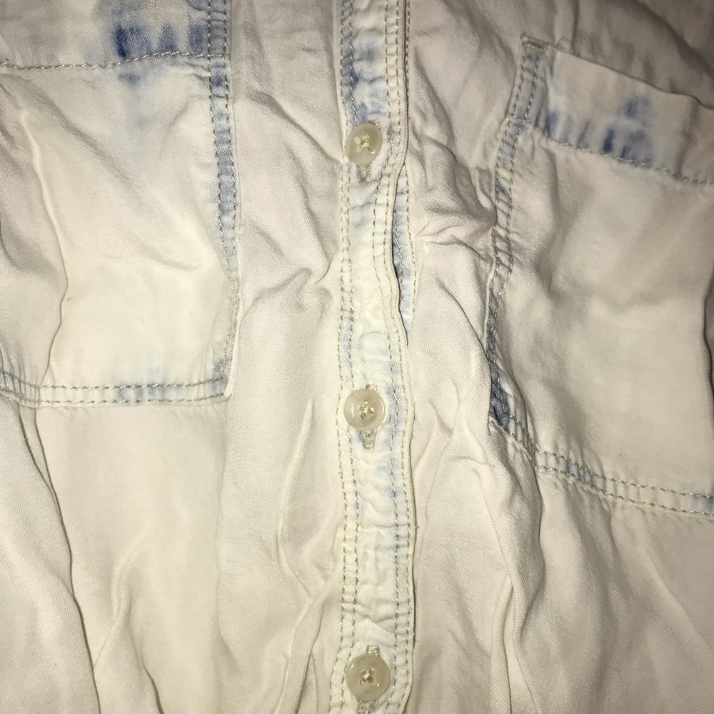 Button up t-shirt - Picture 2 of 4